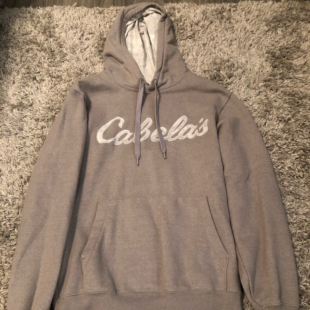Cabella’s sweatshirt